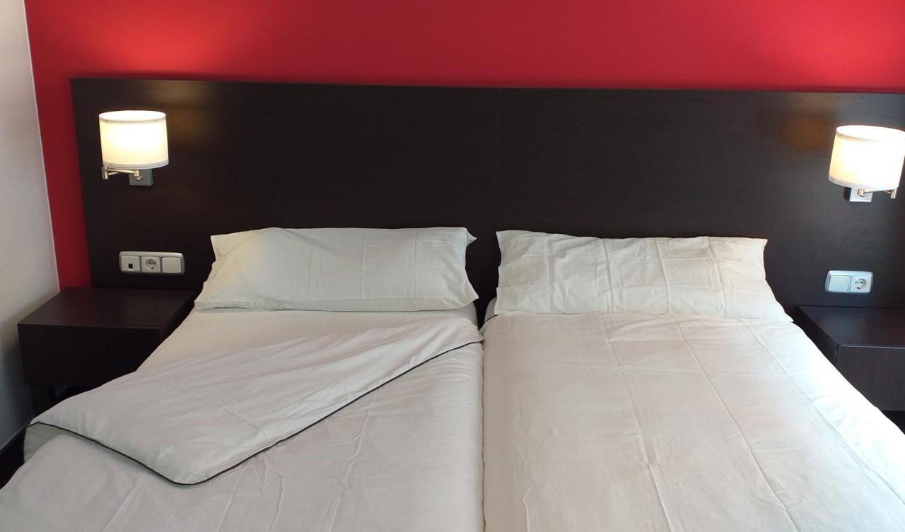 Cariñena Hostal Meson De Paco מראה חיצוני תמונה