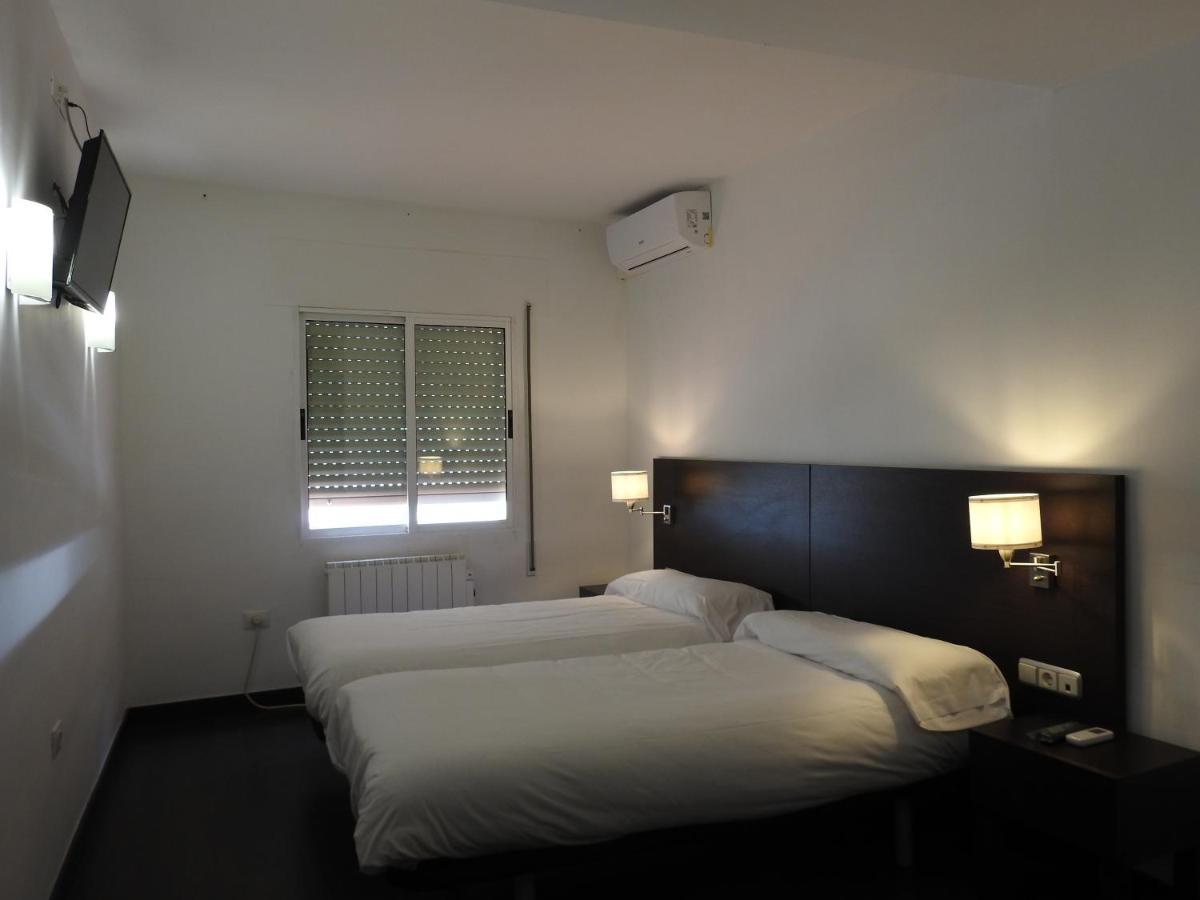 Cariñena Hostal Meson De Paco מראה חיצוני תמונה
