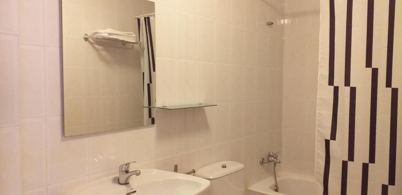 Cariñena Hostal Meson De Paco מראה חיצוני תמונה