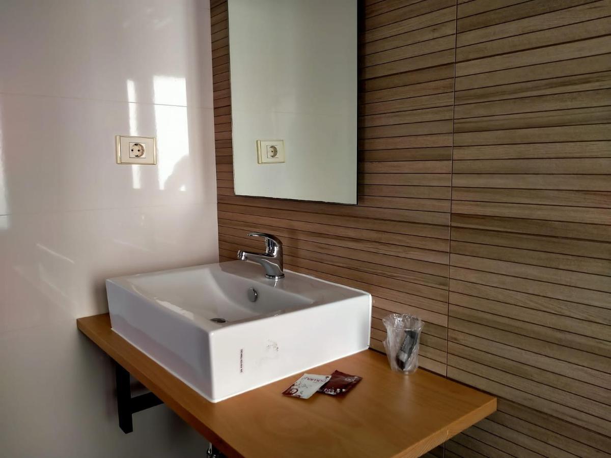 Cariñena Hostal Meson De Paco מראה חיצוני תמונה